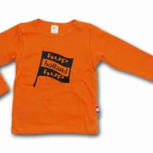 Wooden Buttons uniseks kindershirt oranje "Hup Holland Hup"